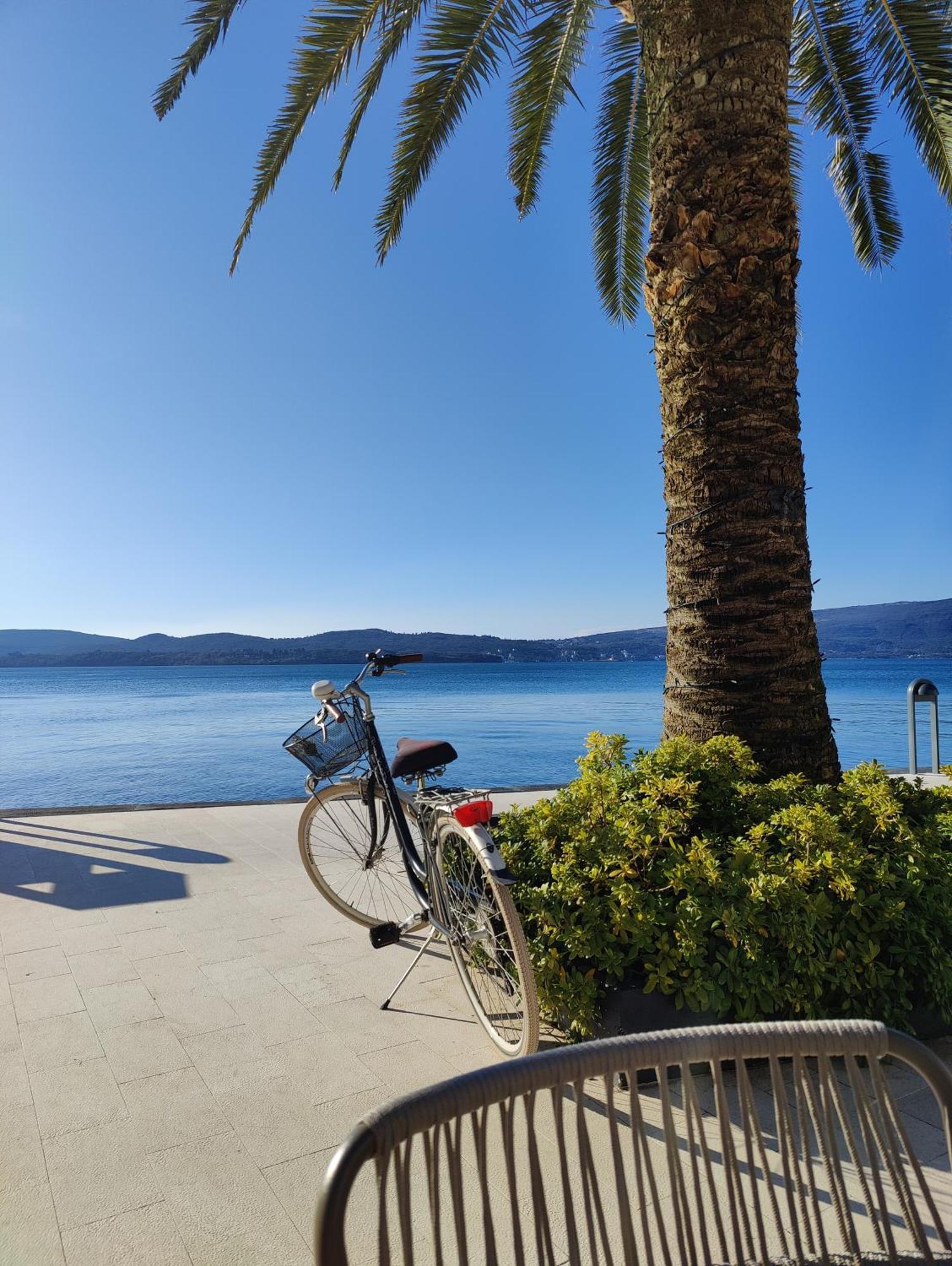 Miro Guesthouse Tivat Exteriör bild