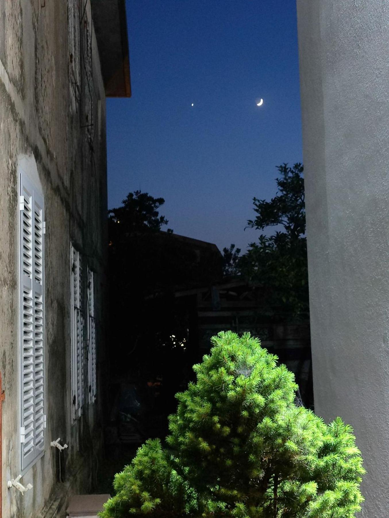 Miro Guesthouse Tivat Exteriör bild