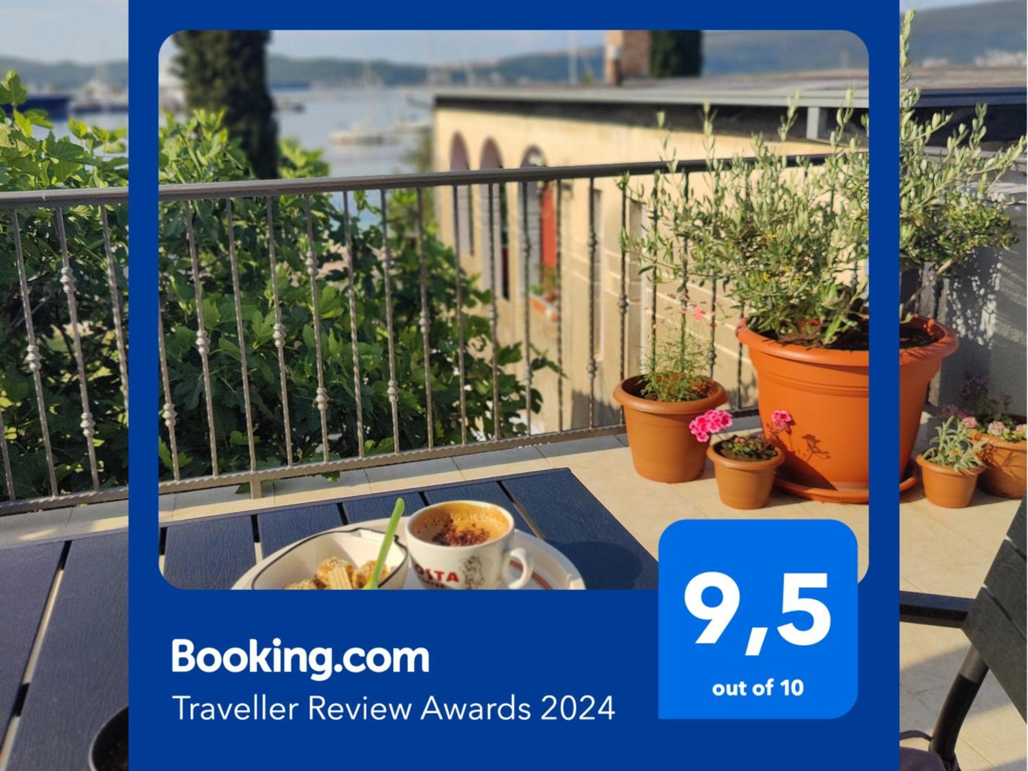 Miro Guesthouse Tivat Exteriör bild